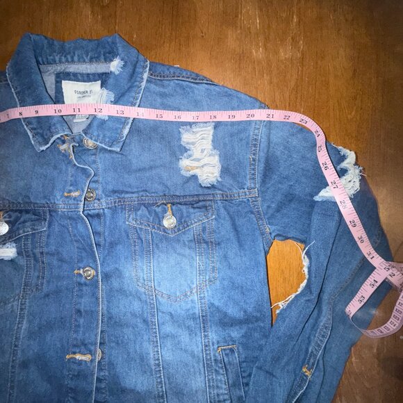Distressed Blue Jean Jacket Cropped Ripped Forever 21 Small - Picture 6 of 8